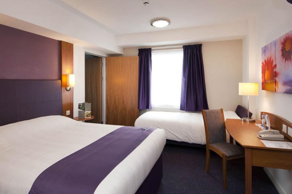Premier Inn Newcastle City Centre Millennium Bridge Szoba fotó